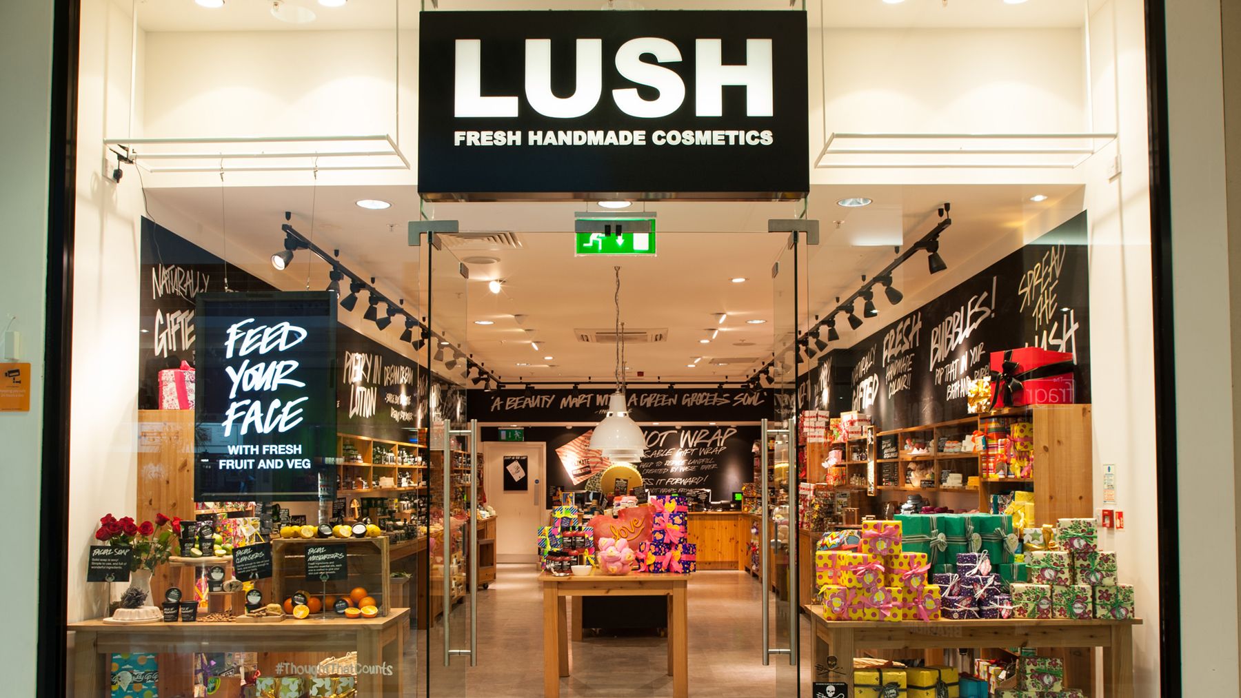 Retail Display Smell Lush 